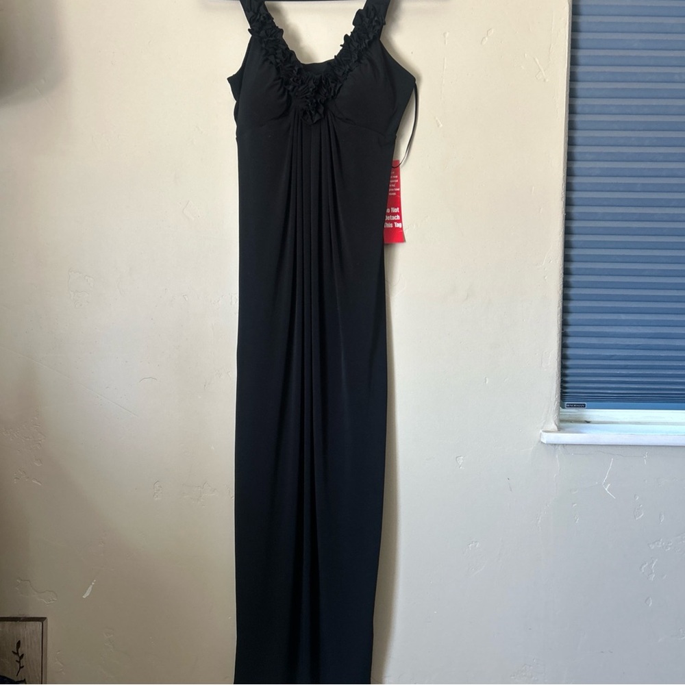 NWT En Focus Studio Women’s Black Sleeveless Long Dress Sz 10